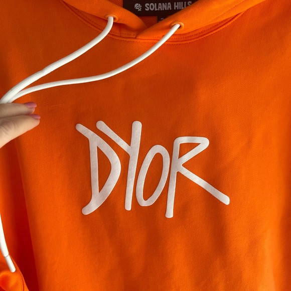 NWT Oversized Solana Hills DYOR (Do your own research) orange hoodie 100% cotton - Picture 2 of 12
